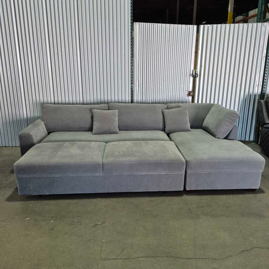 Thomasville Camlin Convertible sleeper sectional with Chaise